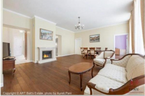 Dome center apartment